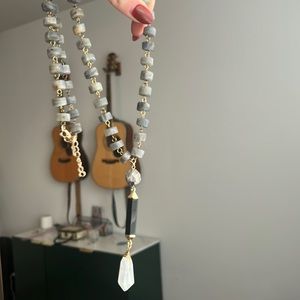 Beautiful Crystal layering necklace
